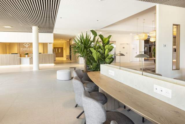 Parkest Hôtel &amp; Spa Genas Lyon